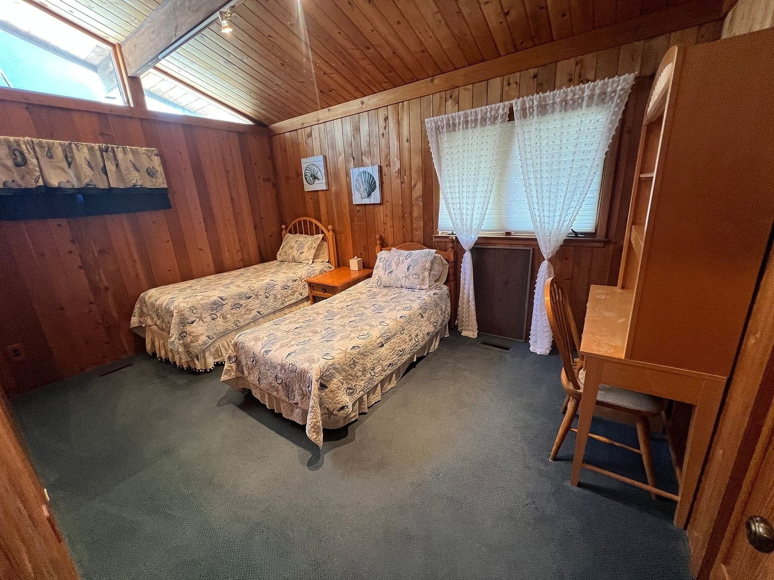 Garden City Avenue Summer House — photo 7