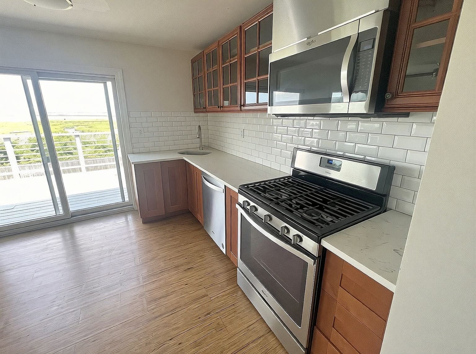 Gerry Avenue Year-Round — photo 5